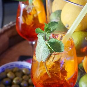 Einladung zum KreislandFrauenabend „Cocktail und Theater“